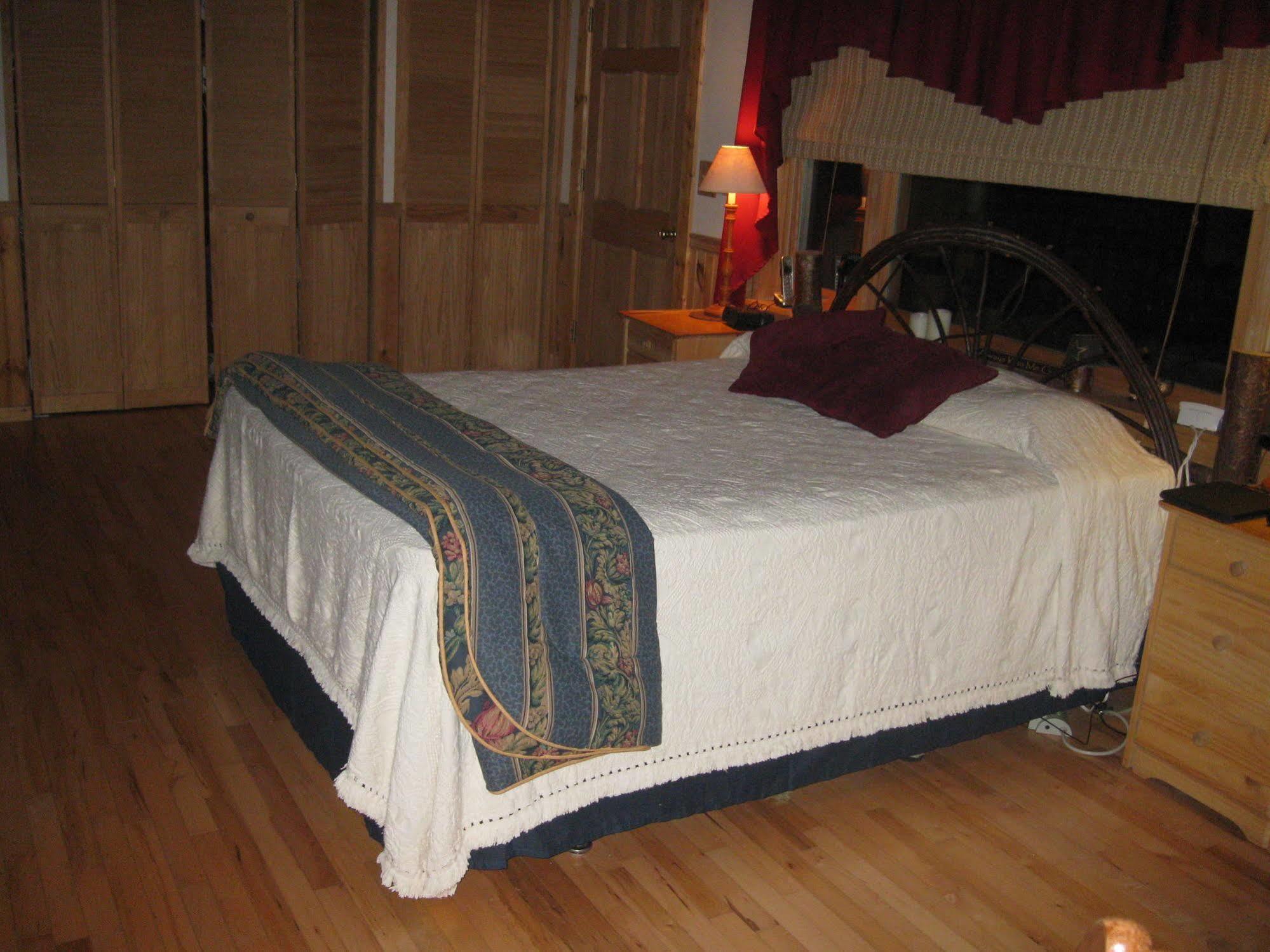 Buffalo Creek Bed&Breakfast Robbinsville Esterno foto